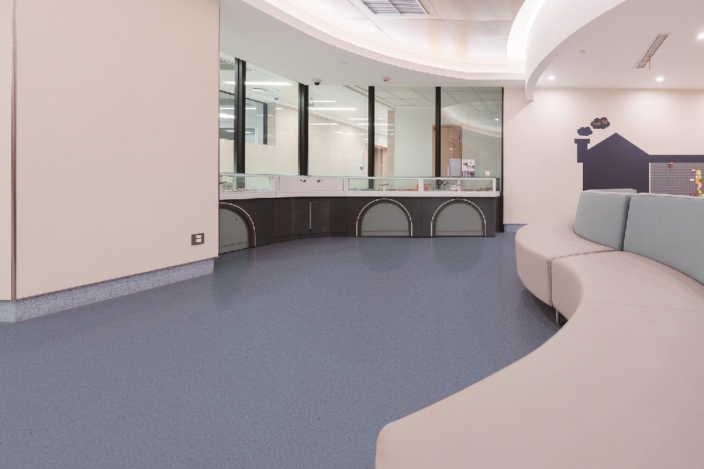 MIPOLAM美寶琳 柏蒼